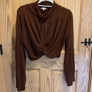 Earthbound maroon long sleeve crop top